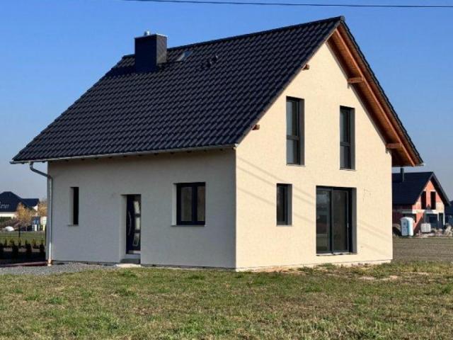 Dom w stanie deweloperskim Opole-Czarnowąsy