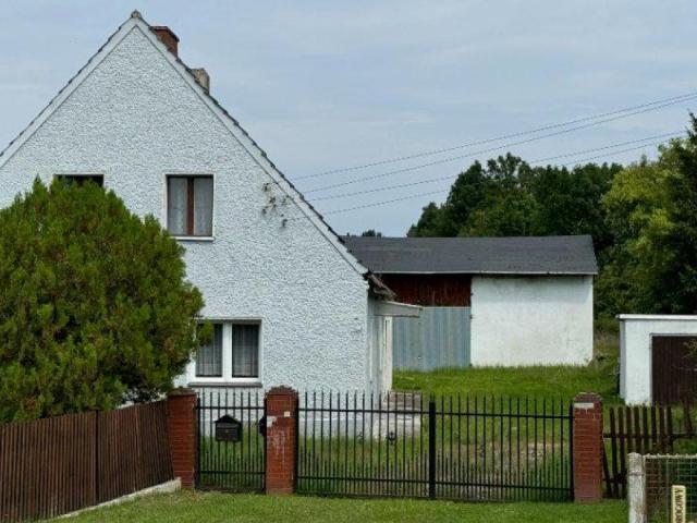 Na sprzedaż dom do remontu – Skarbiszów, 10 km od Opola