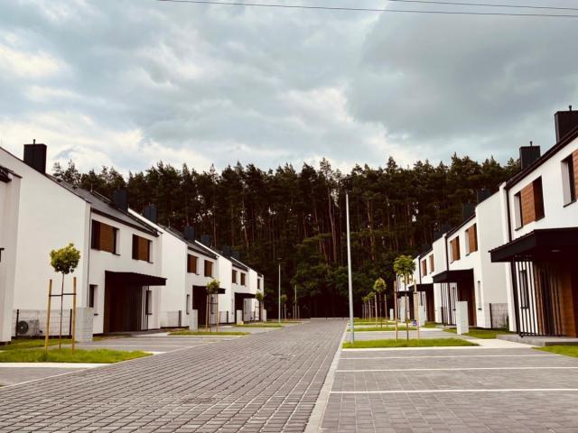 Dom na sprzedaż, zielona okolica